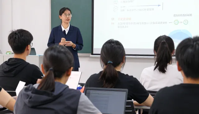 技术培训在业务发展趋势中的性能表现与适用场景分析